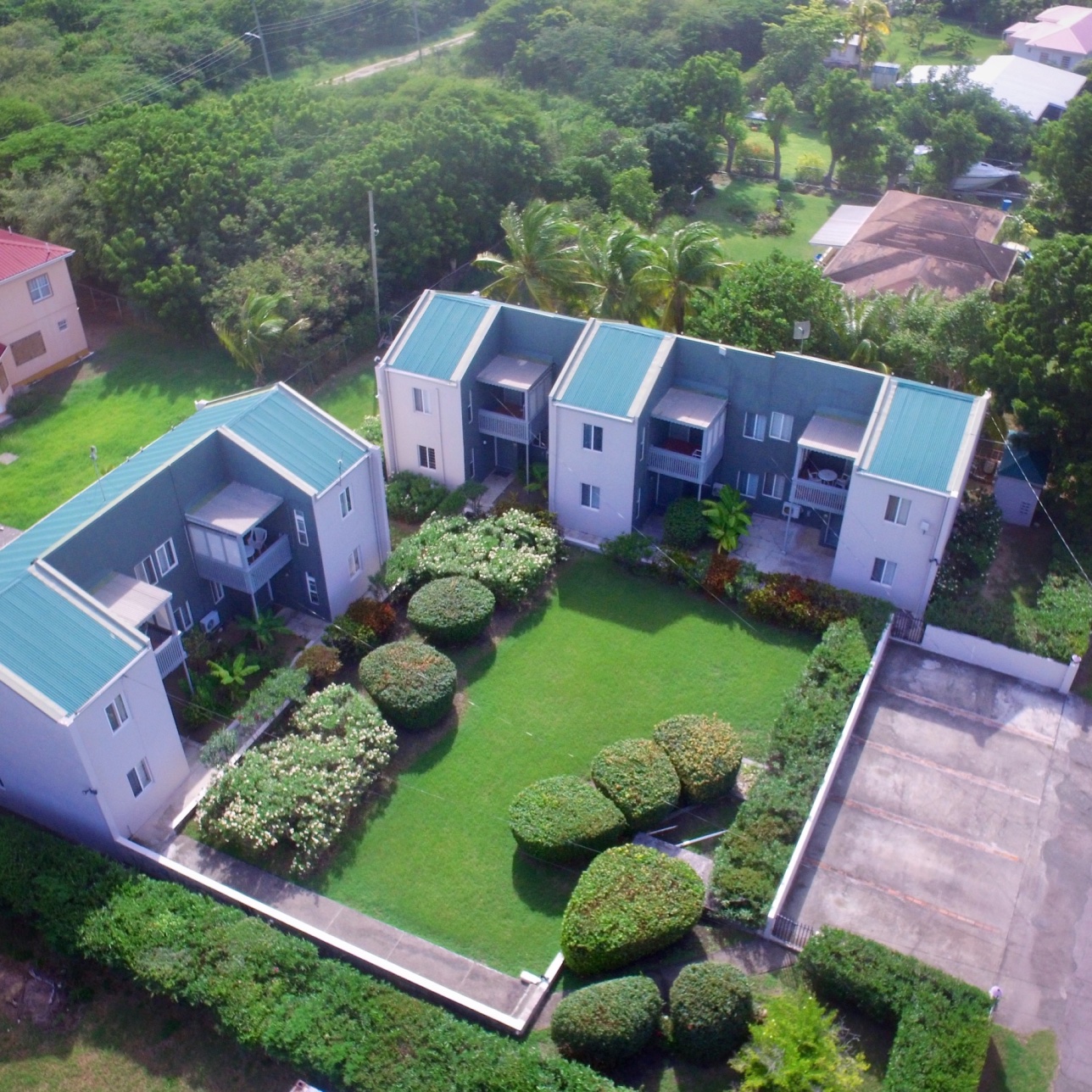 2 Bedroom, 1 Bathroom Apartments in Hodges Bay