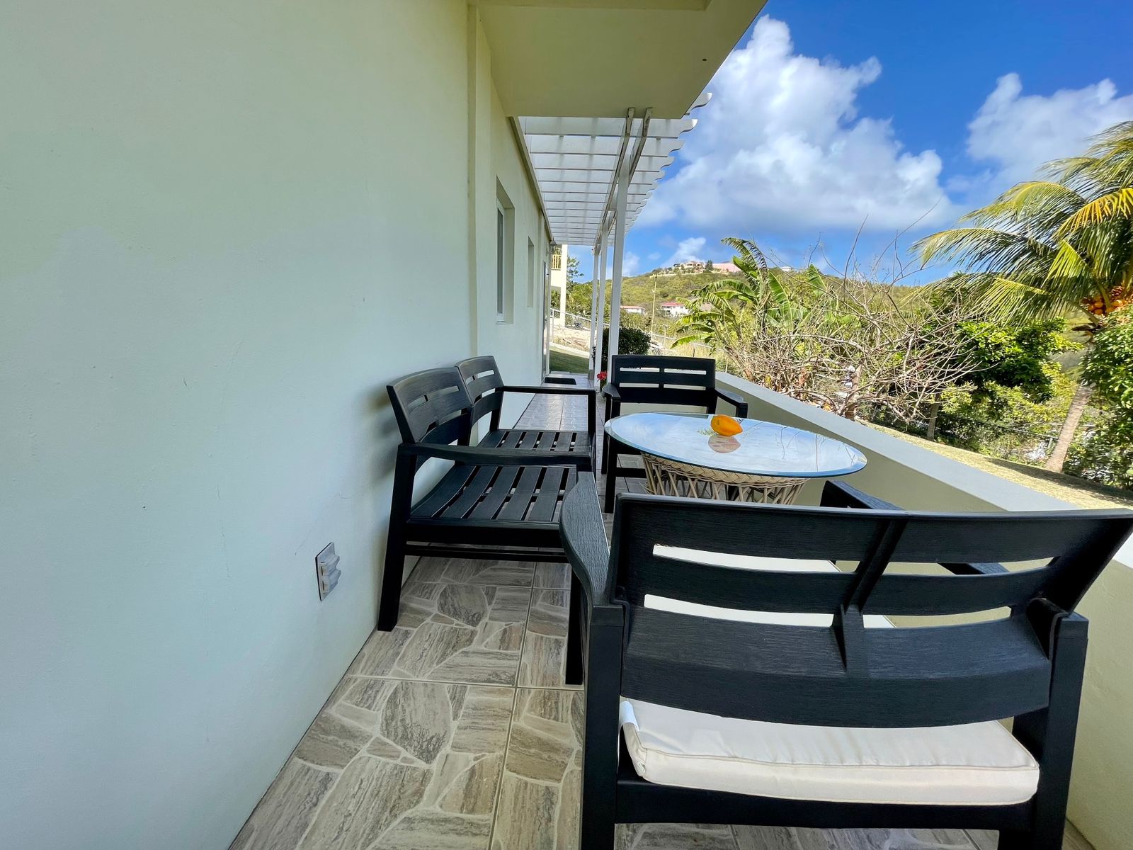 Apartment available for rent in Carlisle Bay, Antigua