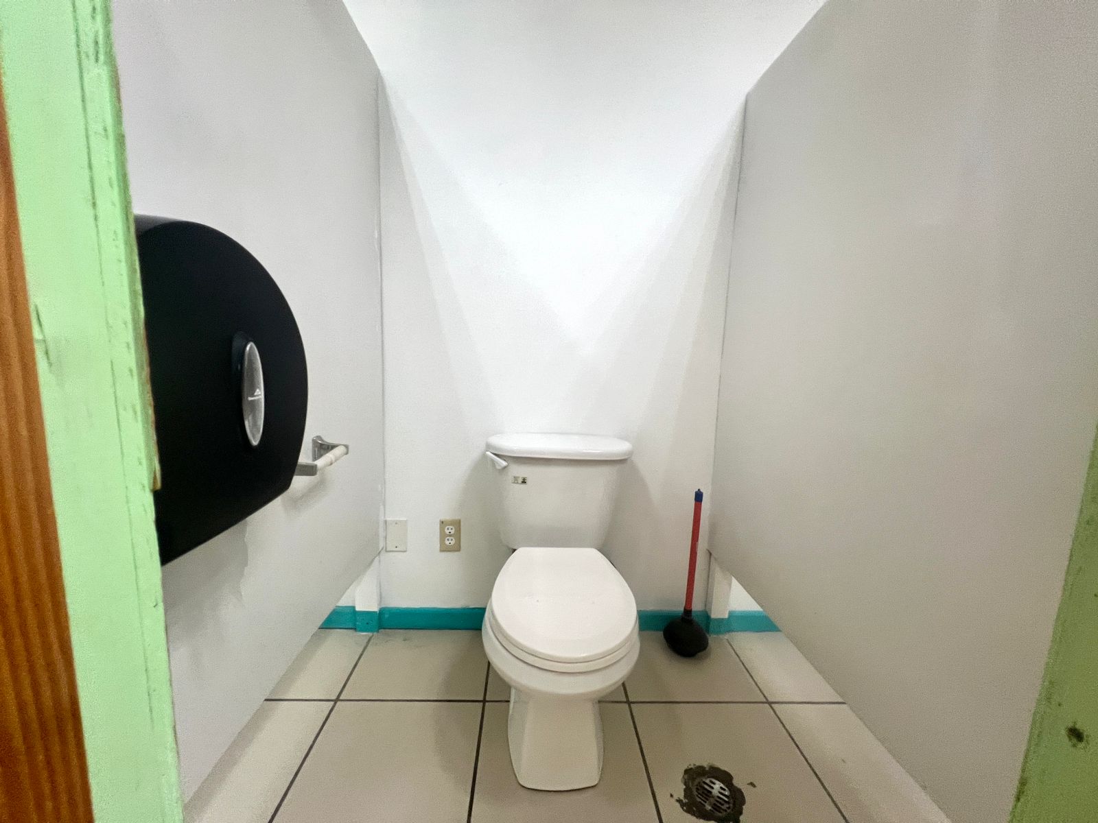 Prime location and modern amenities.