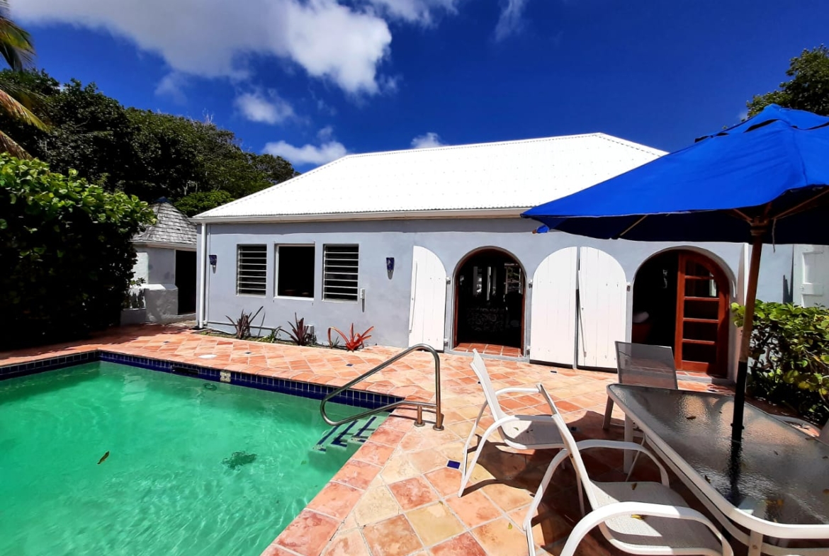 3 Bedroom Island-Styled Home for Rent