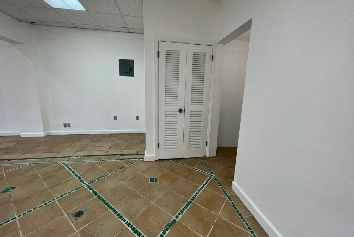 Well-maintained commercial space in the heart of St. John's, Antigua