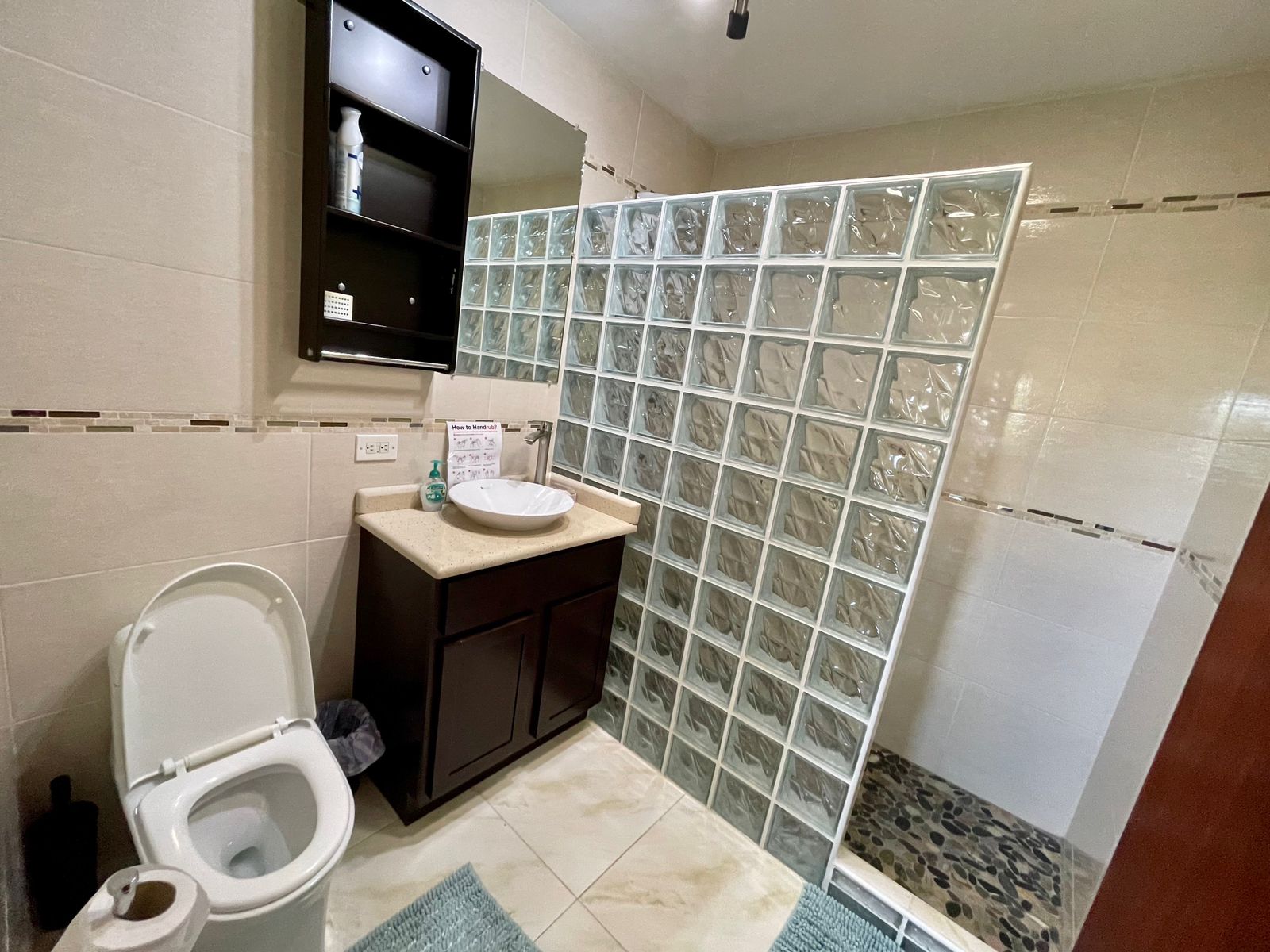 Rental Apartment available for Rent Carlisle Bay Resort Road
