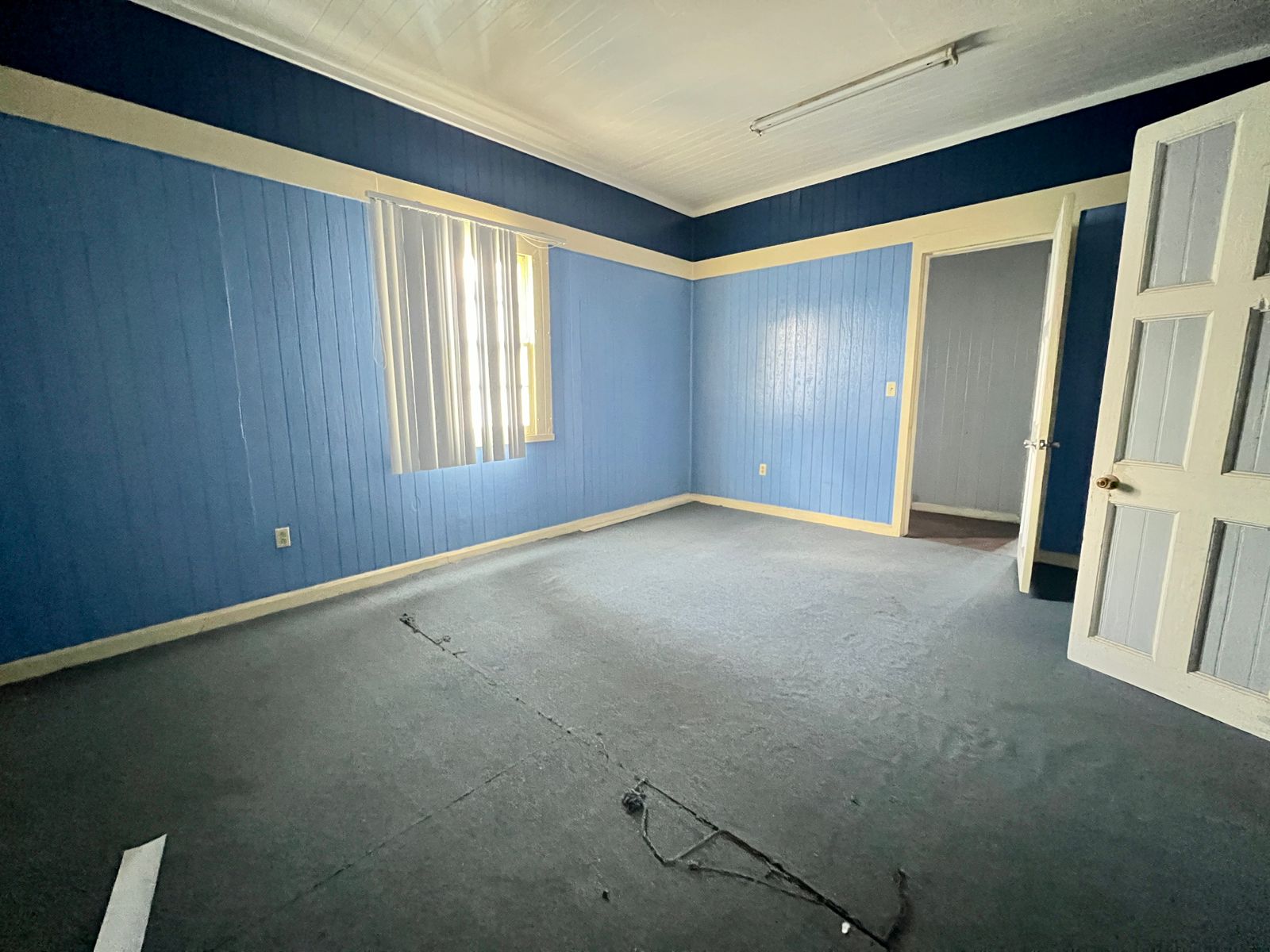 Business-ready property for sale in St. Mary's