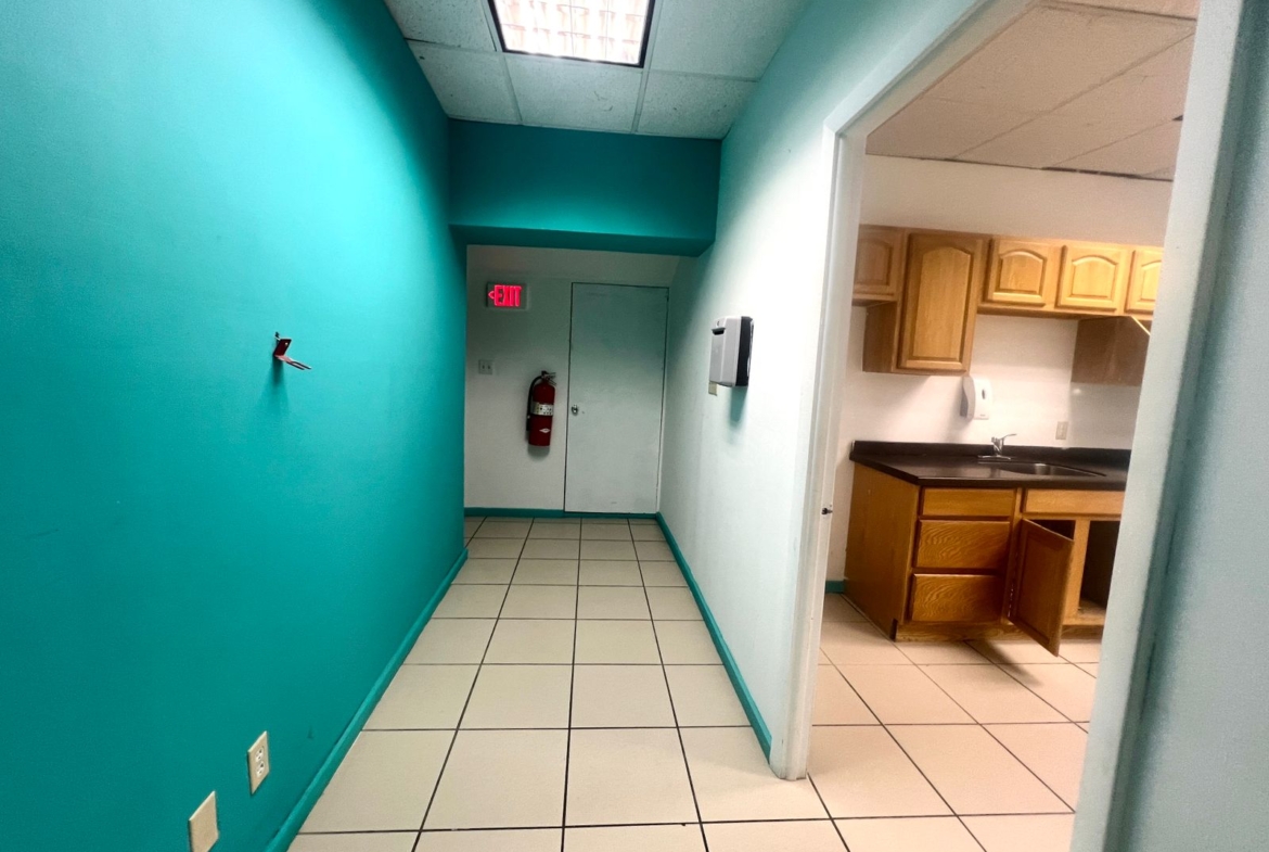 Residential and professional space for Rent Antigua