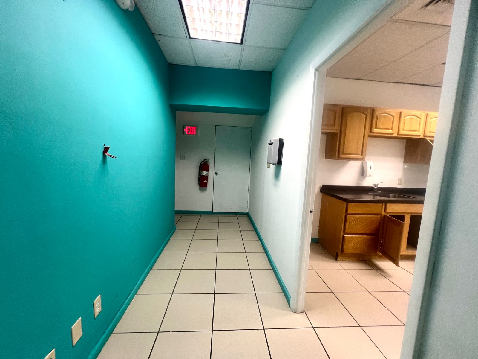 Residential and professional space for Rent Antigua