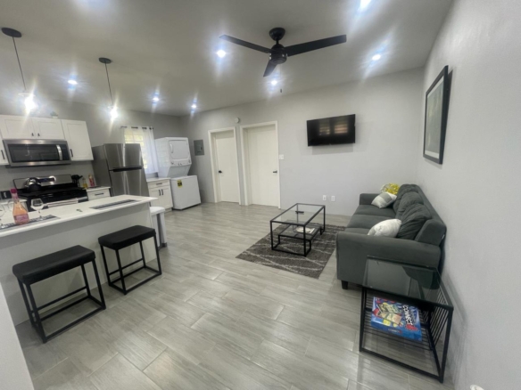 Fully Furnished 1BR Apartment in Royals Estate