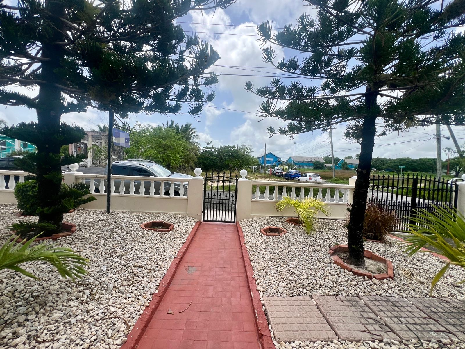Commercial Space for Rent in Lower Gambles