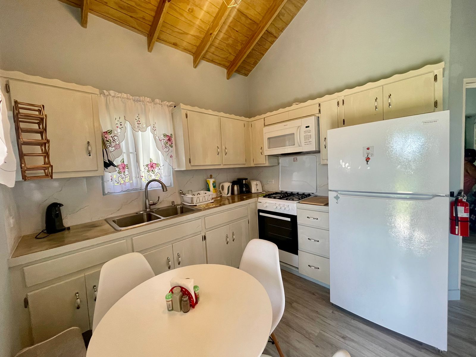 Brand New Cottage for Rent Kitchen