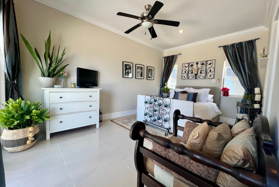Antigua Home for Sale in Paradise View