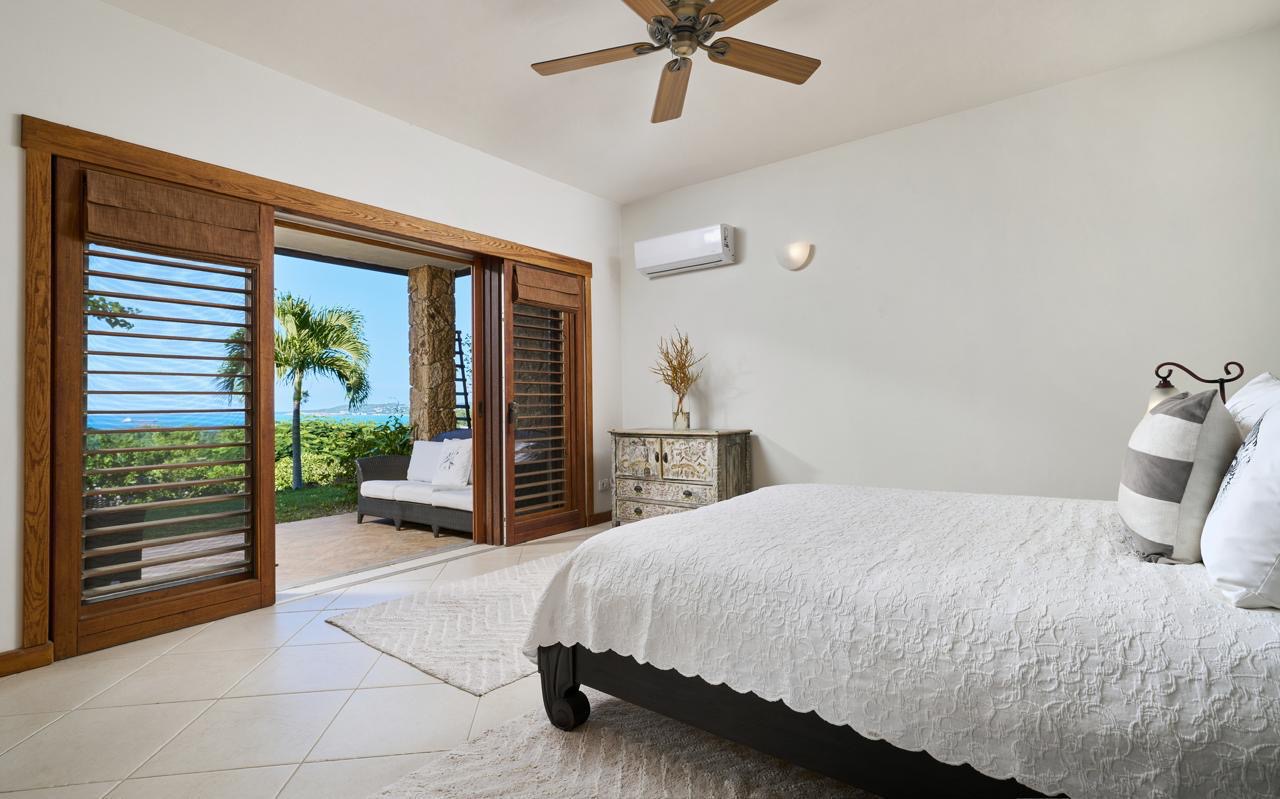 Luxurious short-term rental properties in Antigua - Bedroom