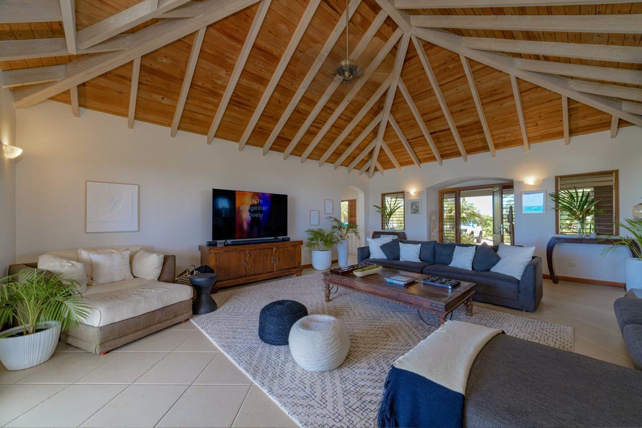 short-term rental properties in Antigua - Living Area