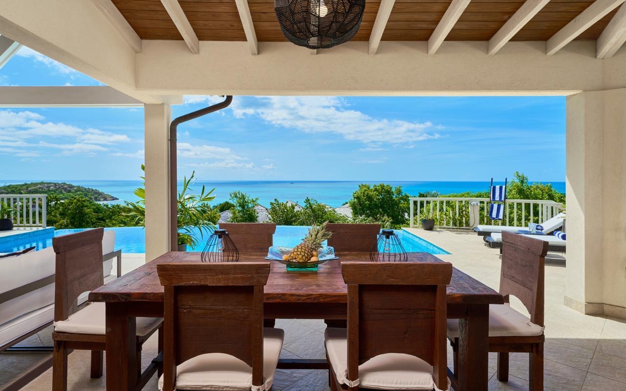 short-term rental properties in Antigua - Balcony
