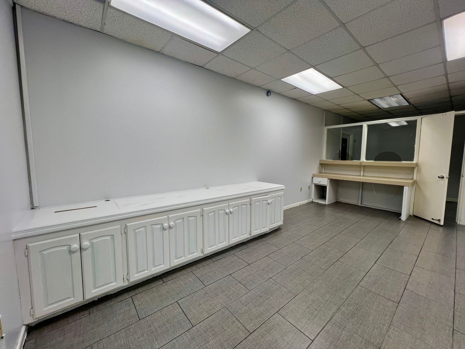 Antigua Commercial Office Space Lease on JMVI Realty
