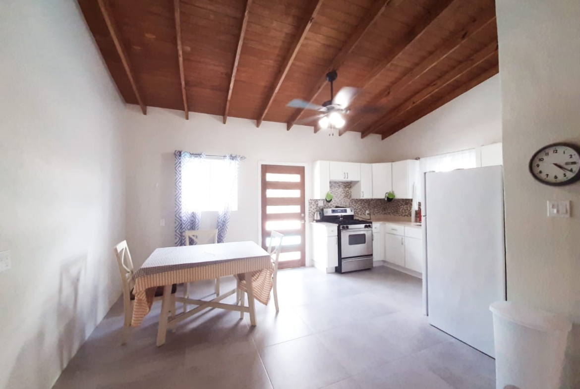 Villa with Pool for Rent on JMVI Realty