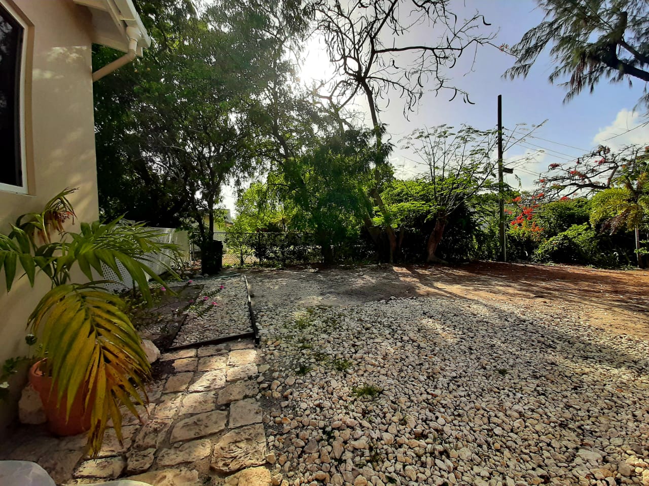 Eco-Friendly 2 BR Villa with Pool for Rent on JMVI Realty