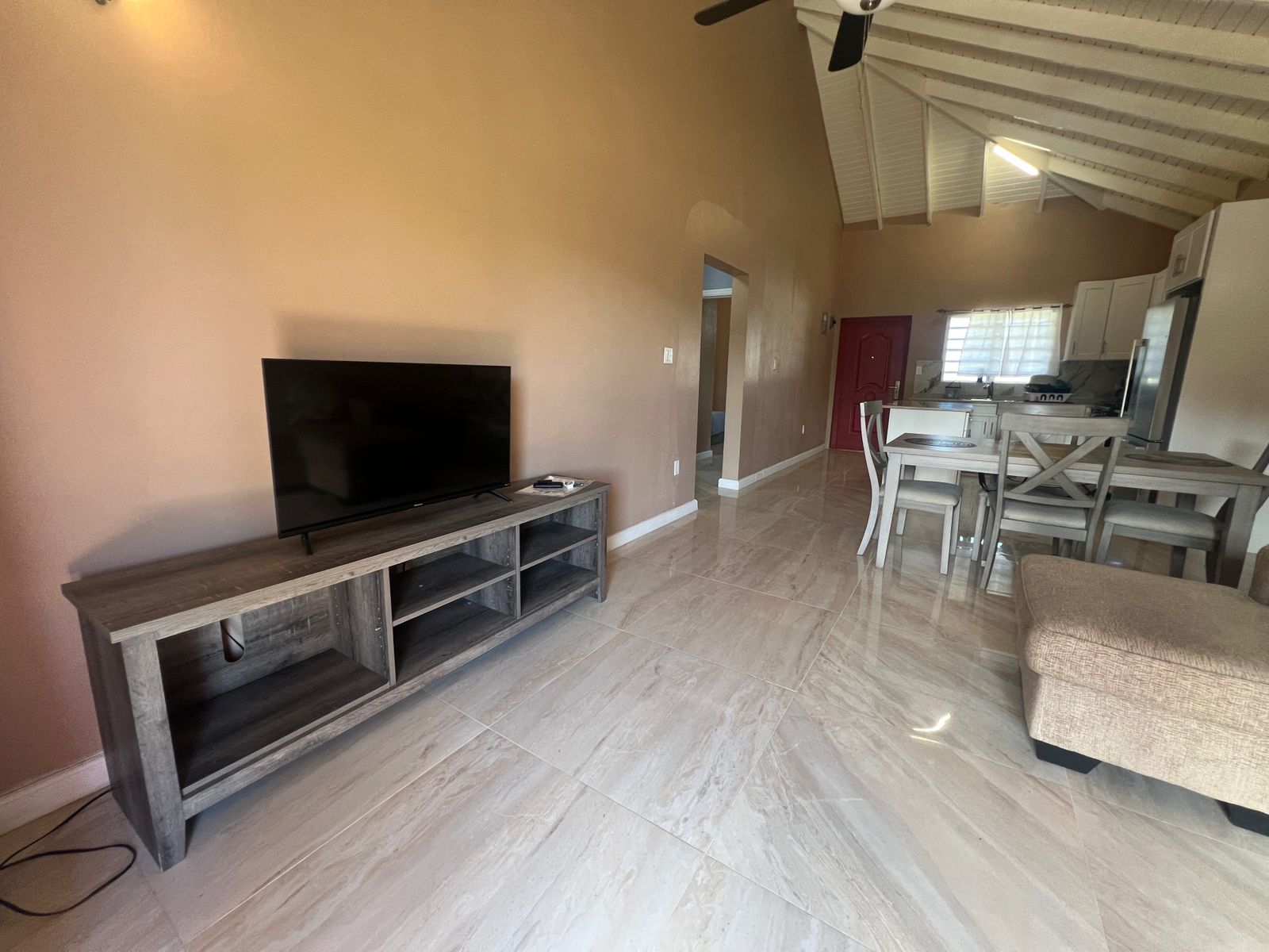 Brand-New Luxury Apartment in Antigua – Prime Location
