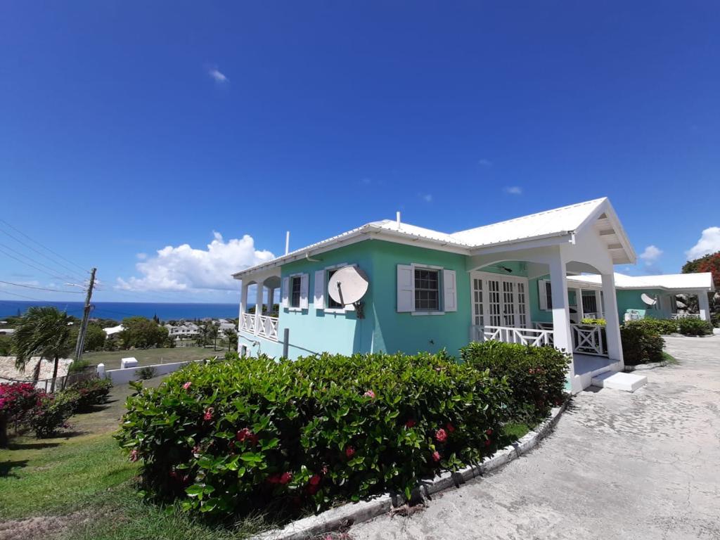 Luxury Antigua Villa Retreat