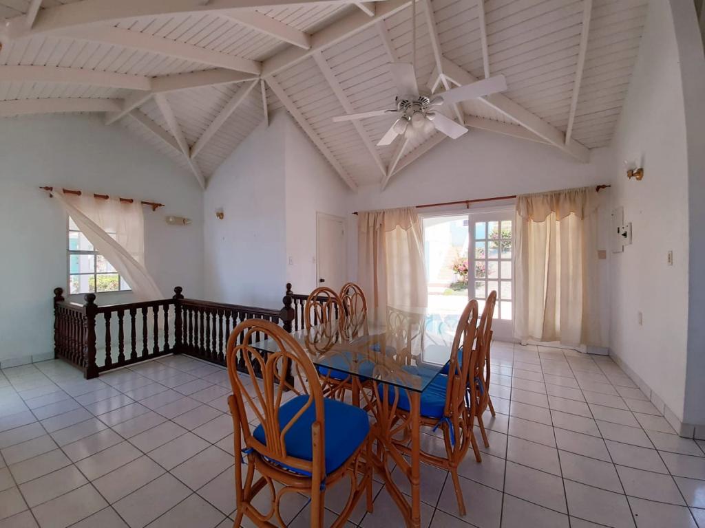rental listing of Crosbies Island House