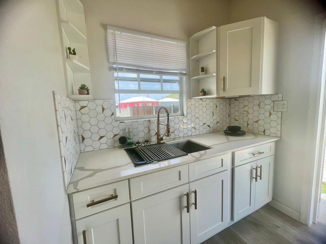 Kitchen view of pet-friendly house for rent in Paynters
