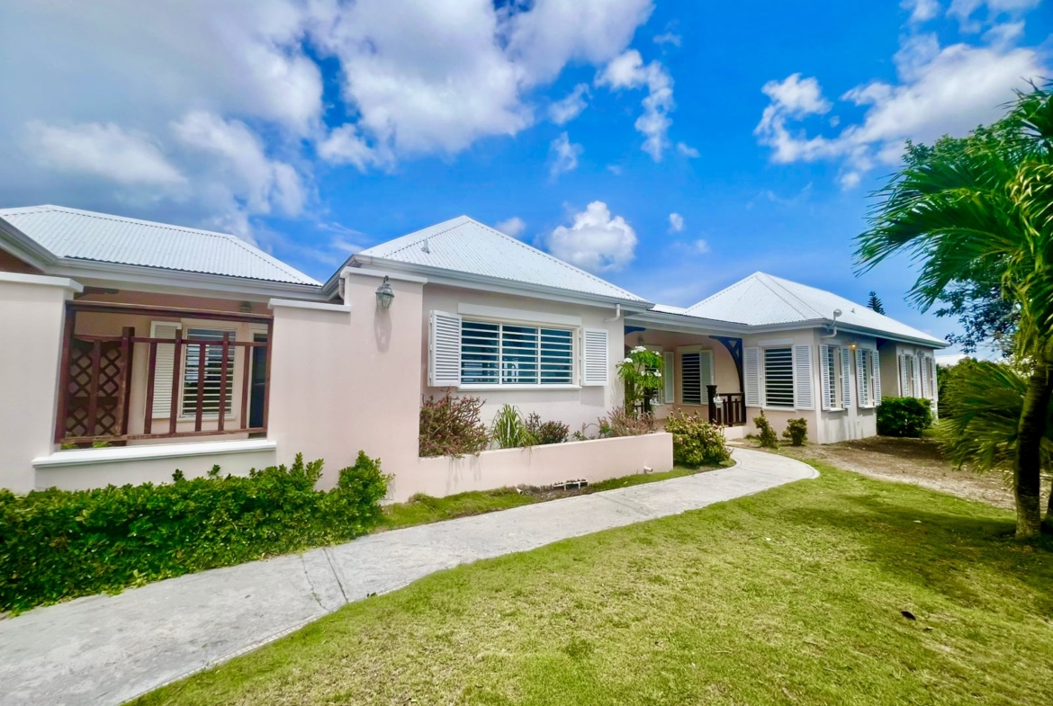 Cedar Valley Heights House