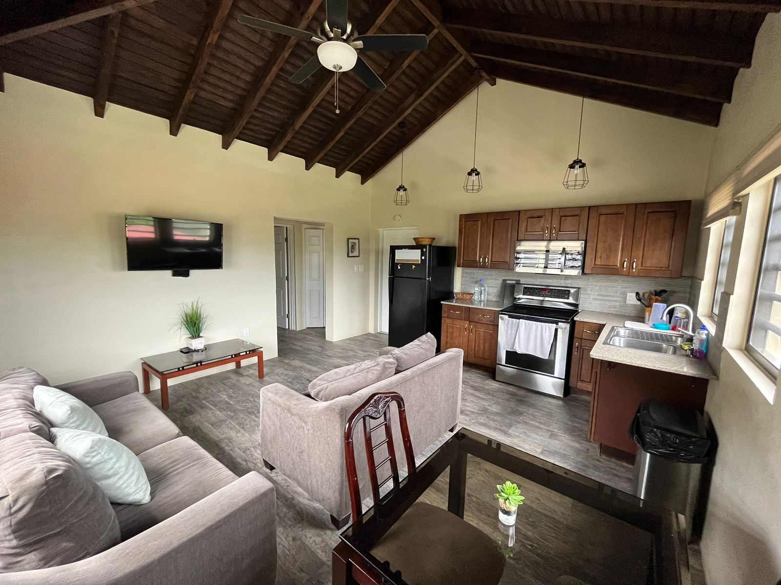 Fully Furnished 2BR apartment for Rent in Crosbies, Antigua