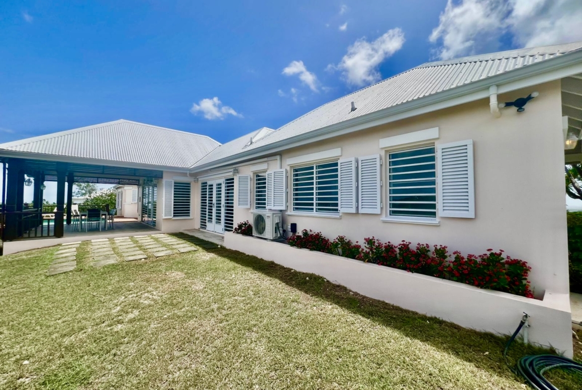 Cedar Valley Heights House for Rent Outdoor