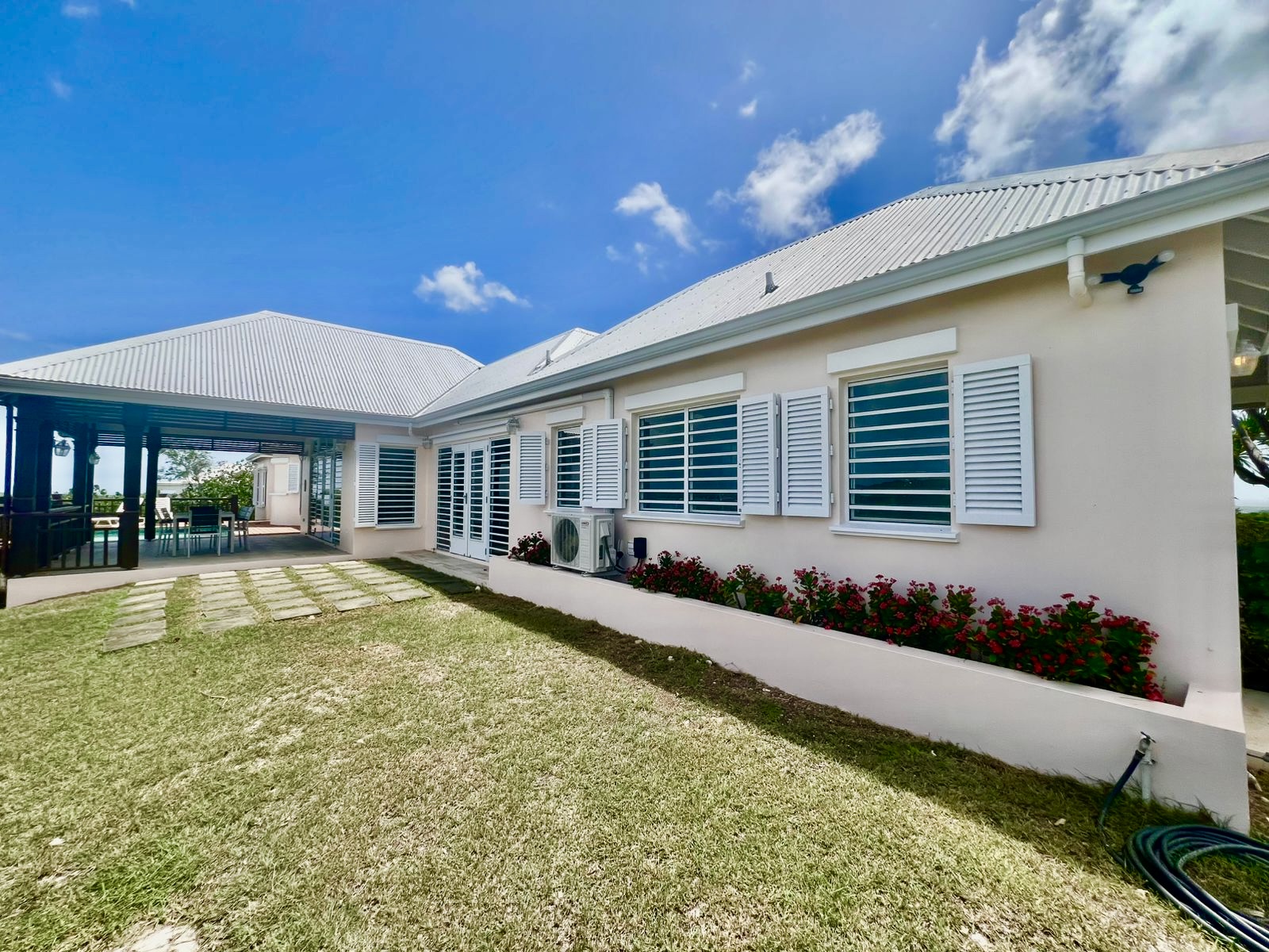 Cedar Valley Heights House for Rent Outdoor