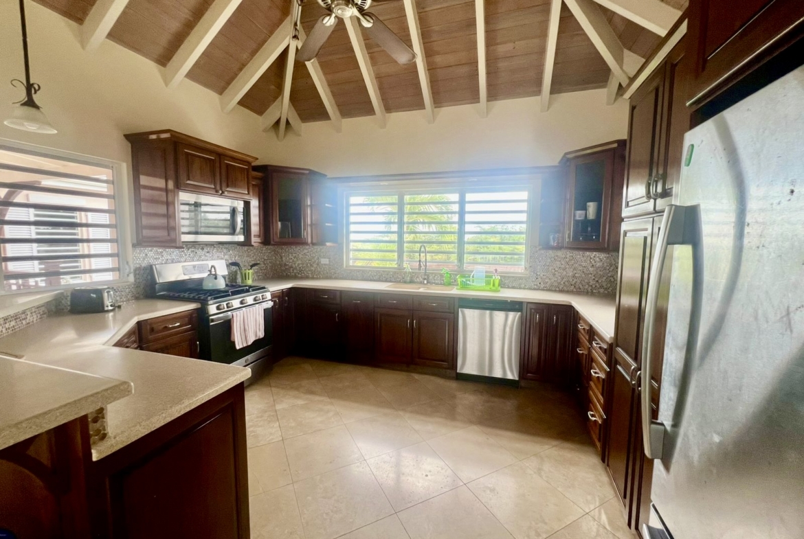 Cedar Valley Heights House for Rent - Home Interior