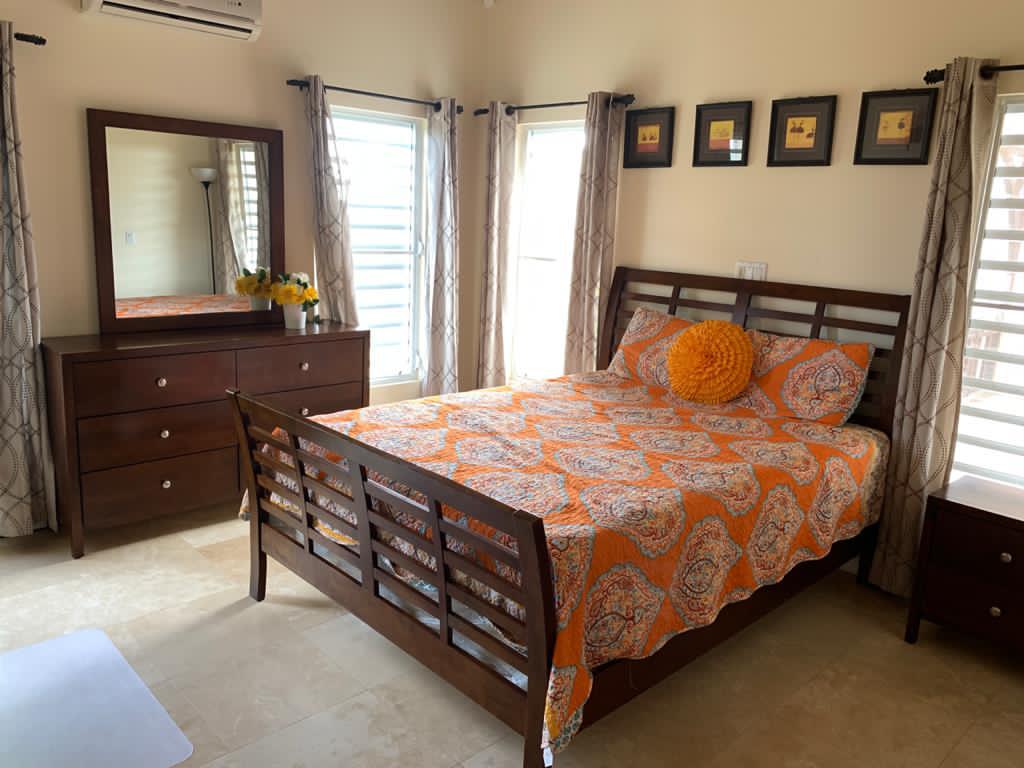 Cedar Valley Heights House for Rent - Bedroom Sideview