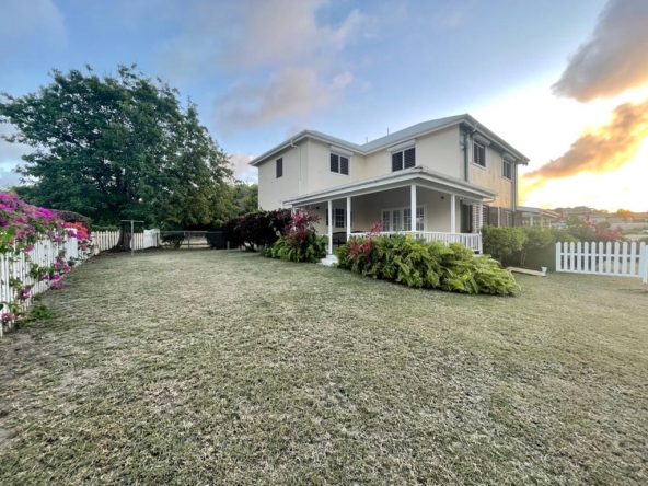 2-bedroom townhouse for rent in Crosbies Antigua