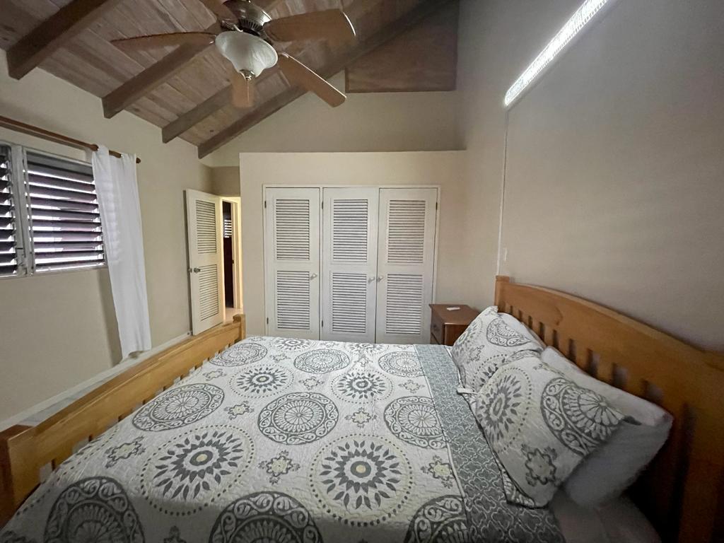 Second bedroom with natural light