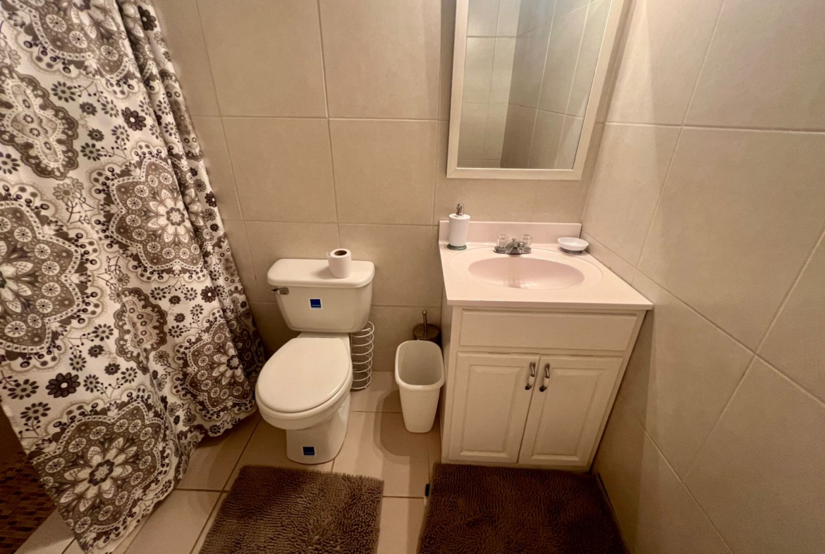 Antigua rental property Bathroom