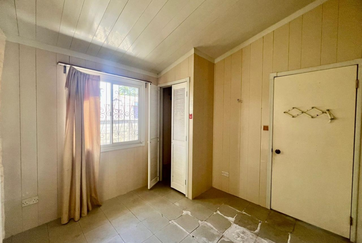 Home for Sale in Antigua - Living Room