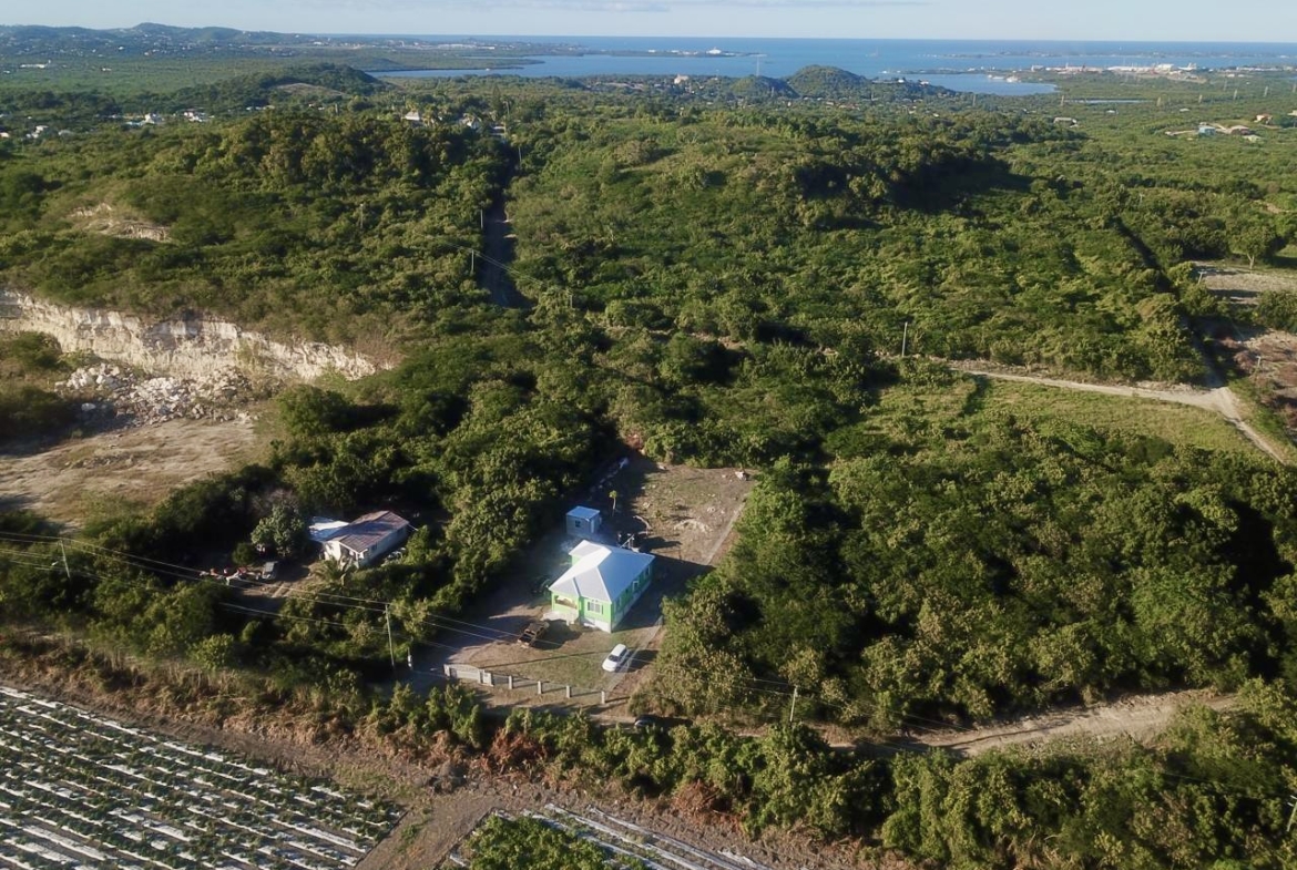 Land for sale in Antigua in Gilberts