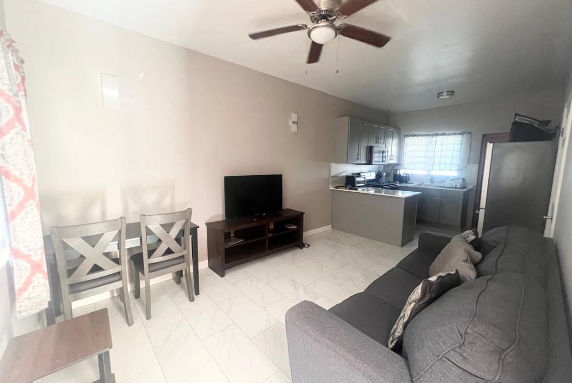 1BR home for rent in Antigua with Spacious Living Room & Modern Furniture