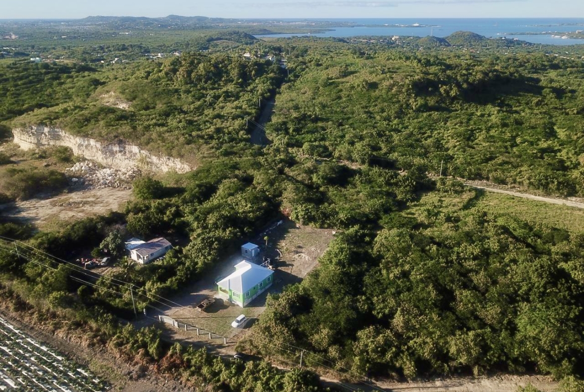 Land for sale in Antigua in Gilberts Flat plot
