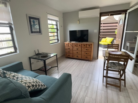 Casa Cabolie (Smaller)