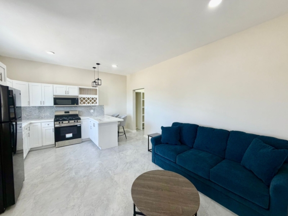 Datehill Apartment Unit 4